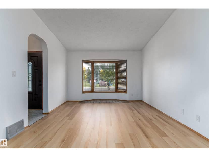 18739 72 AV NW, Edmonton, photo 5