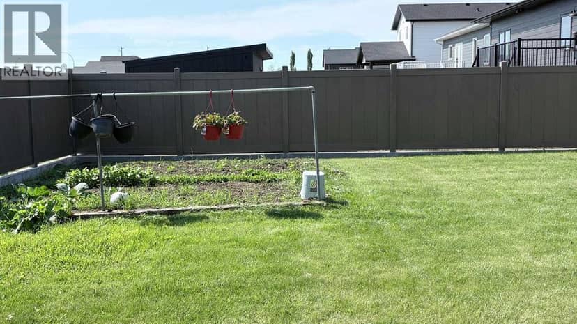253 Westview Crescent — photo 33 of 38