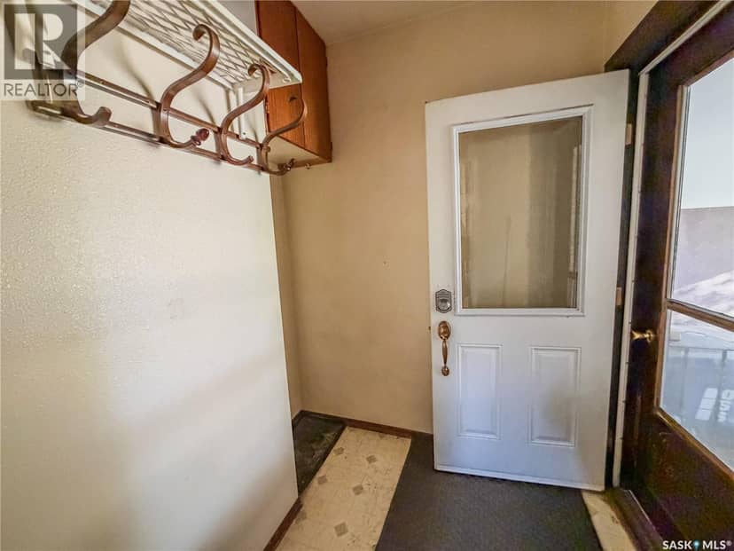 466 6th AVENUE W, Melville, photo 6