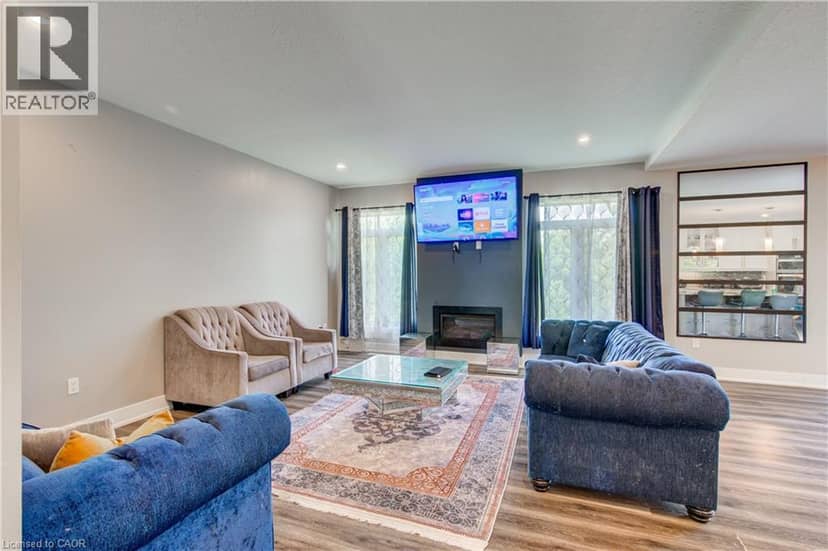 7 MCPHERSON Court, Lyndhurst, photo 6