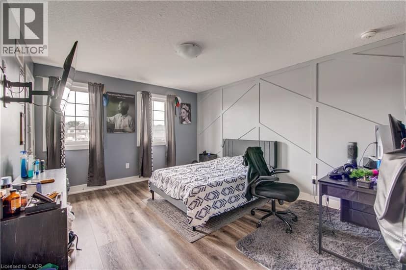 7 MCPHERSON Court — photo 20 of 40