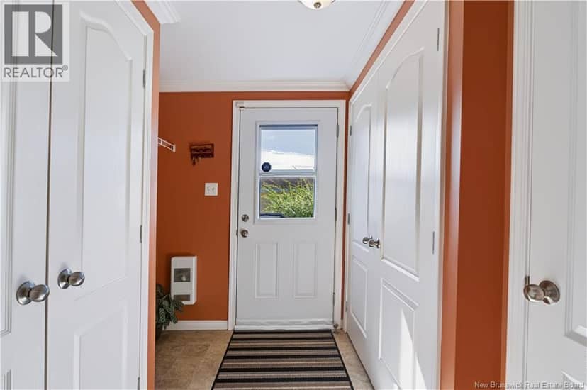 49 Nason Street — photo 4 of 40