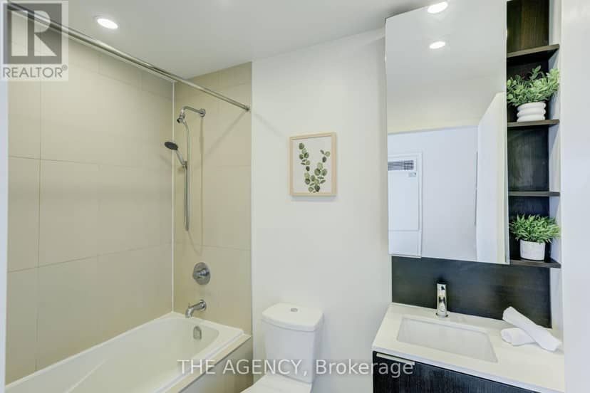 705 - 55 Regent Park Boulevard — photo 16 of 25