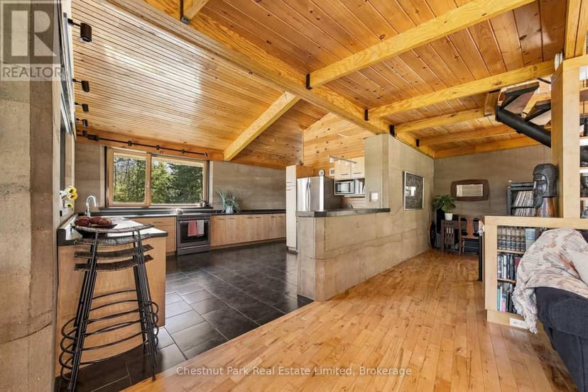 109 Mount Pleasant Road — photo 17 of 40