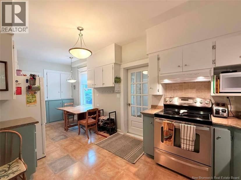 12 Matheson Avenue, Edmundston, photo 3