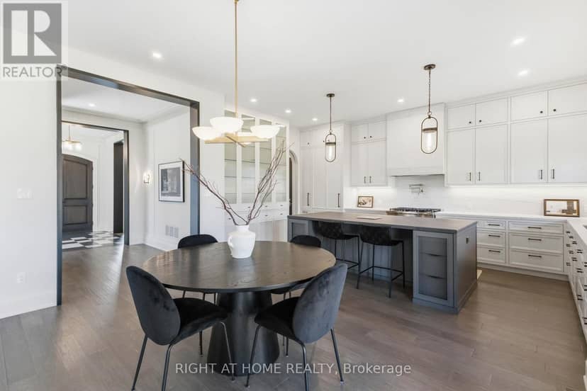 326 Manhattan Drive — photo 24 of 40