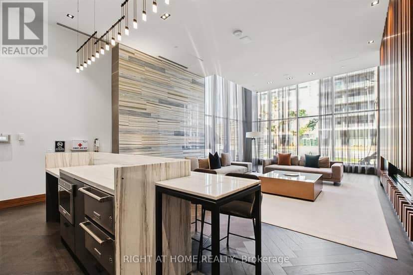 2617 - 7895 Jane Street — photo 18 of 21