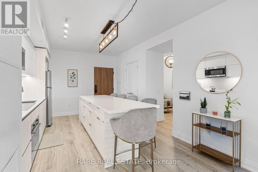 308 - 21 Park Street E — photo 10 of 40
