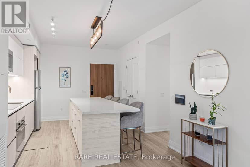 308 - 21 Park Street E — photo 14 of 40