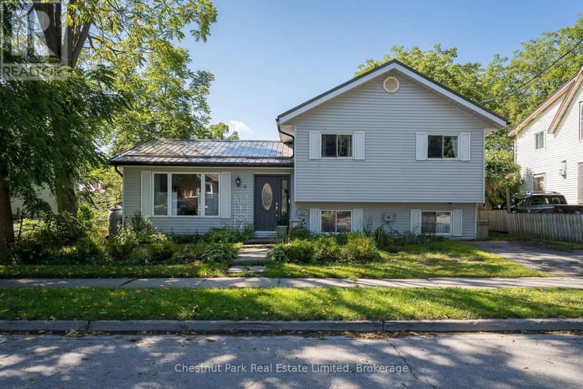 6 Spencer Street, Prince Edward County