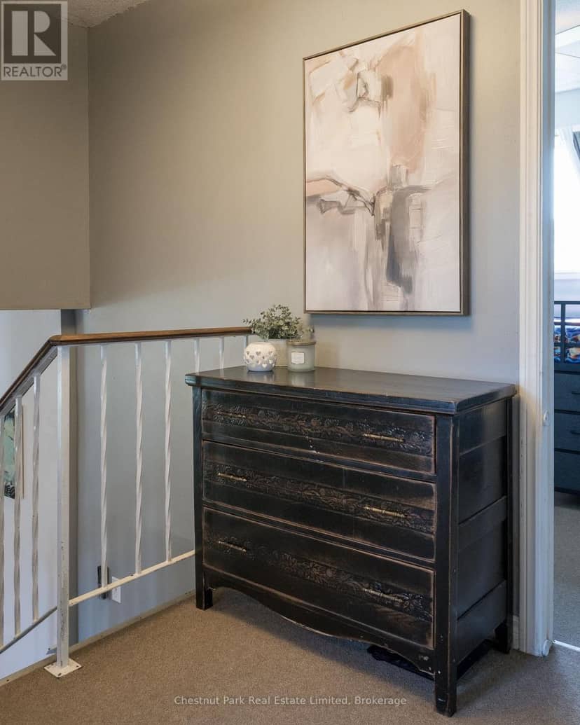 6 Spencer Street — photo 15 of 33