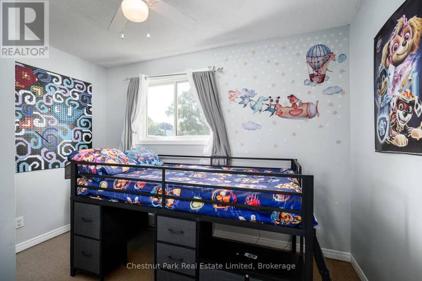 6 Spencer Street — photo 19 of 33