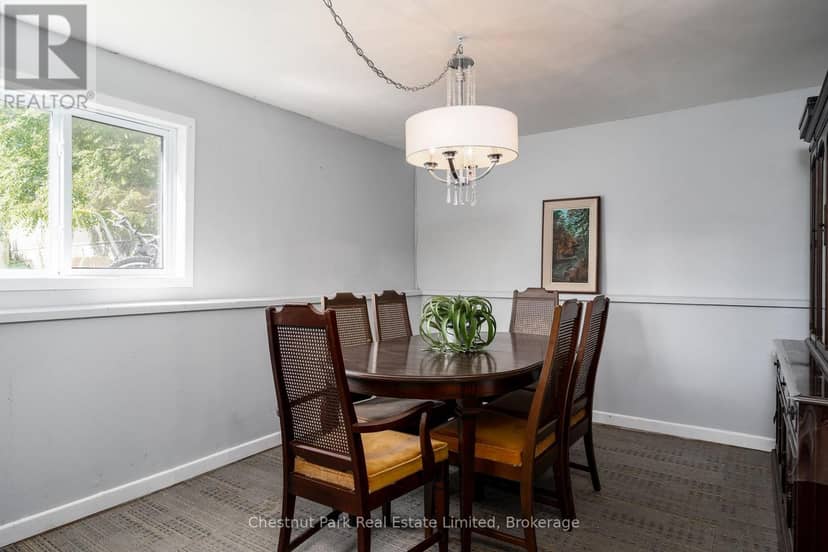 6 Spencer Street — photo 21 of 33