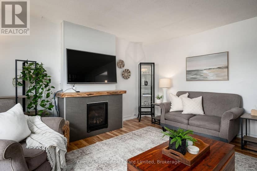 6 Spencer Street — photo 9 of 33