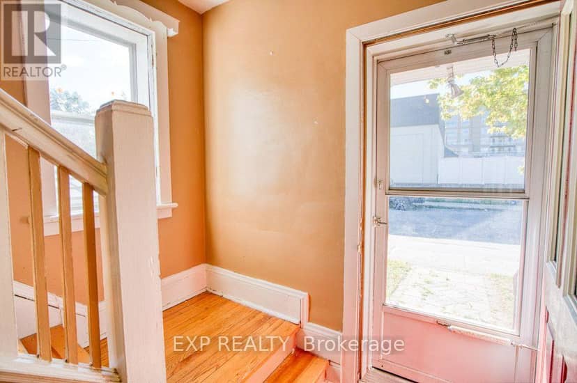 21 Garrison Street — photo 21 of 40