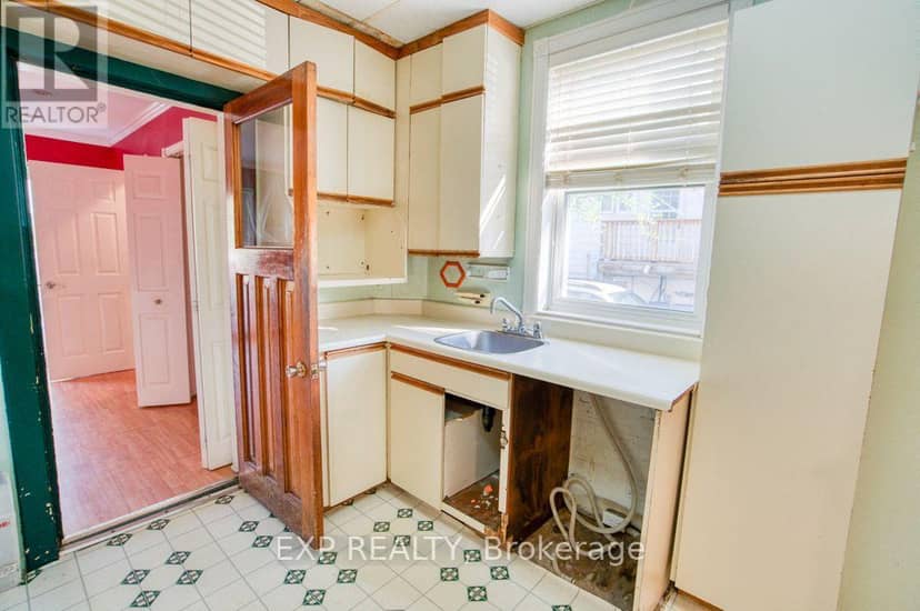 21 Garrison Street — photo 30 of 40