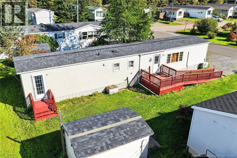 60 Midway, Moncton, photo 2