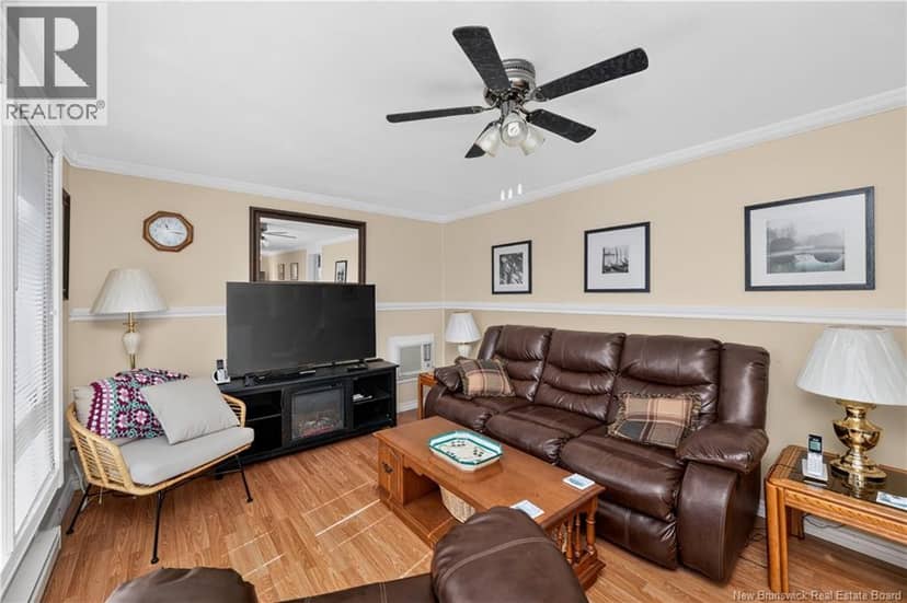 23 Clover Lane — photo 18 of 40