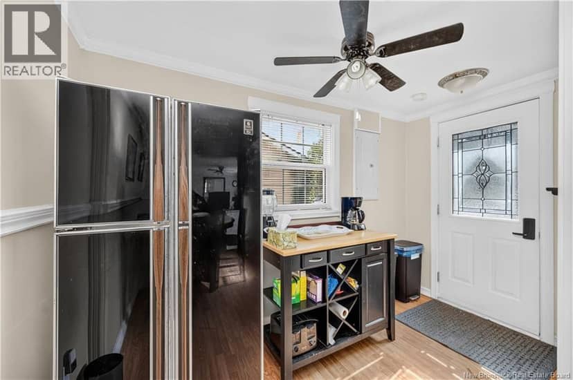 23 Clover Lane — photo 9 of 40