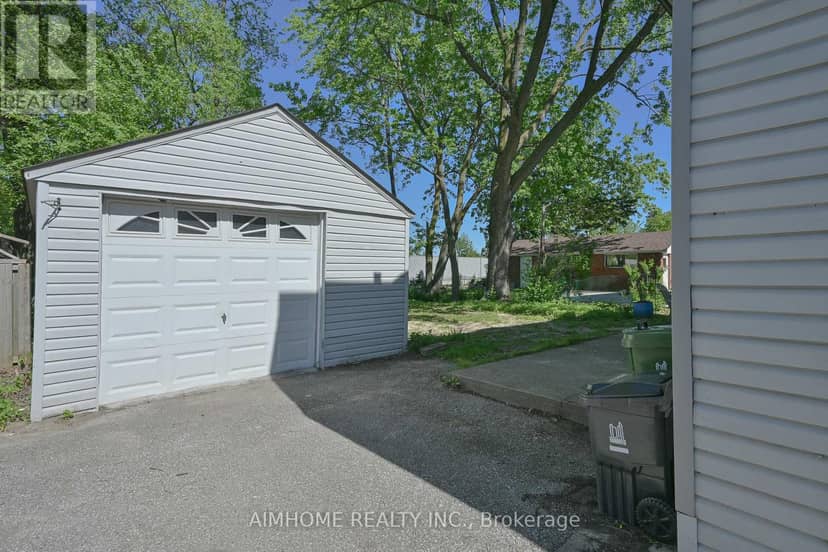 49 Bellefontaine Street — photo 35 of 38