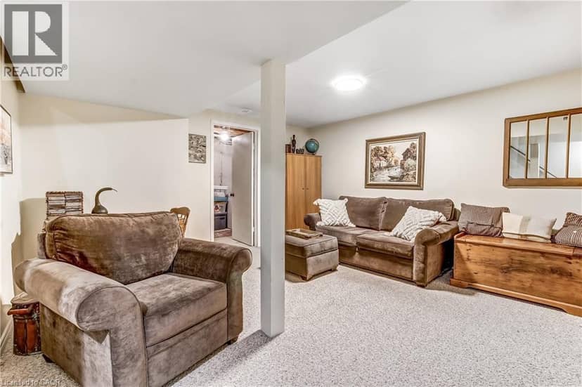 6 RICHARDSON Drive Unit# 30 — photo 23 of 27