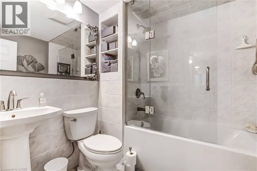 6 RICHARDSON Drive Unit# 30 — photo 16 of 27