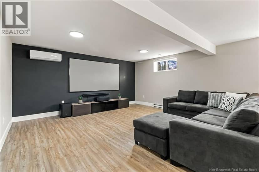 11 Joanne Street — photo 34 of 40