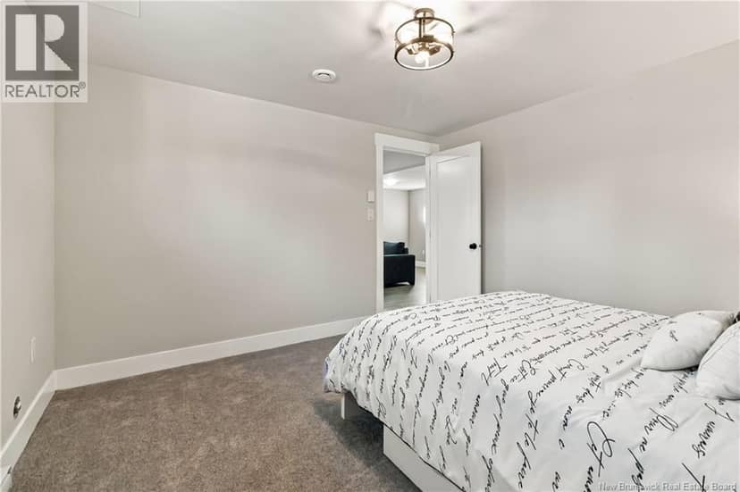 11 Joanne Street — photo 39 of 40