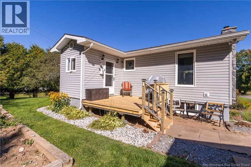 49 Yeomans Road — photo 37 of 40