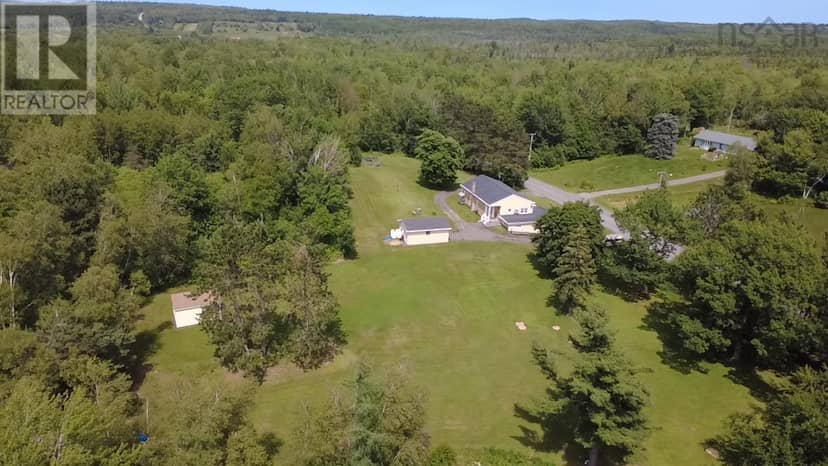 123 Chance Harbour Road — photo 3 of 40