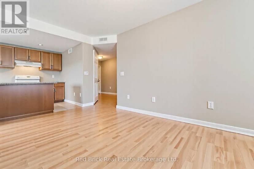 207 - 6492 Gerrie Road — photo 20 of 40