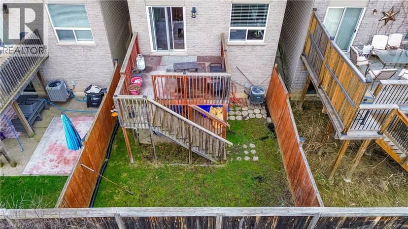 35 THAMES Way — photo 37 of 40
