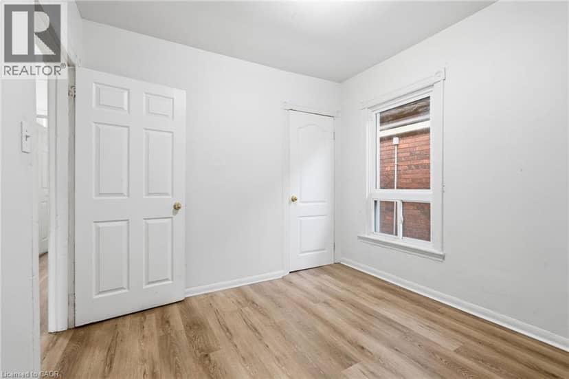39 BURLINGTON Street E — photo 18 of 34