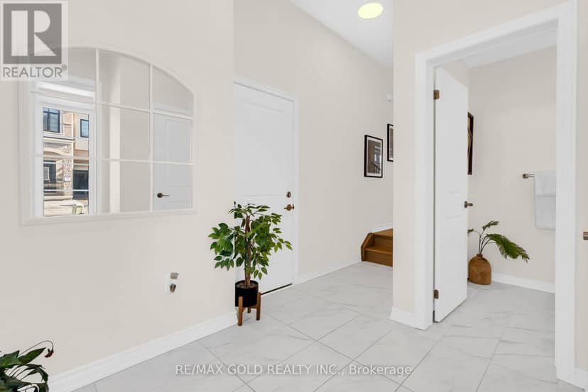 472 Celandine Terrace, Milton, photo 5