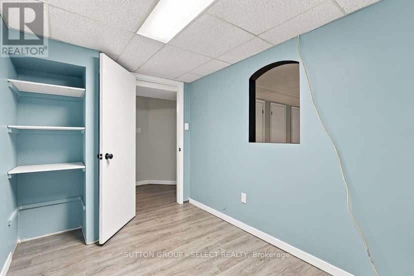 29 - 669 Osgoode Drive — photo 31 of 40