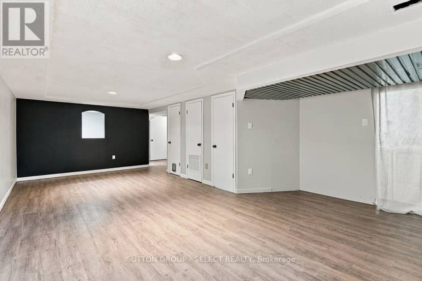 29 - 669 Osgoode Drive — photo 34 of 40