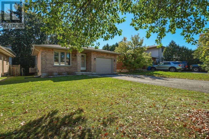 215 Walmer Grove, London North, photo 4