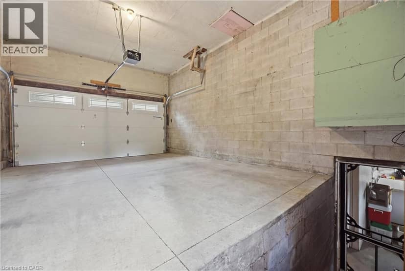 4 KEW Court — photo 20 of 28
