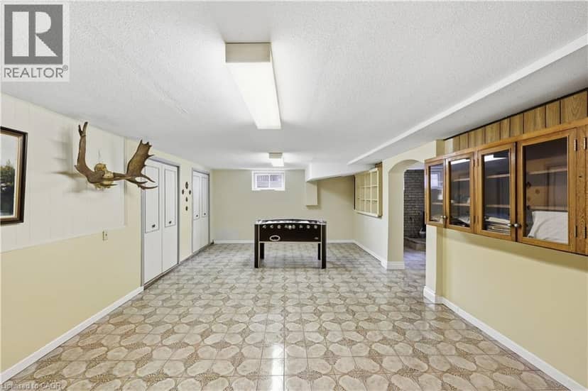 4 KEW Court — photo 17 of 28