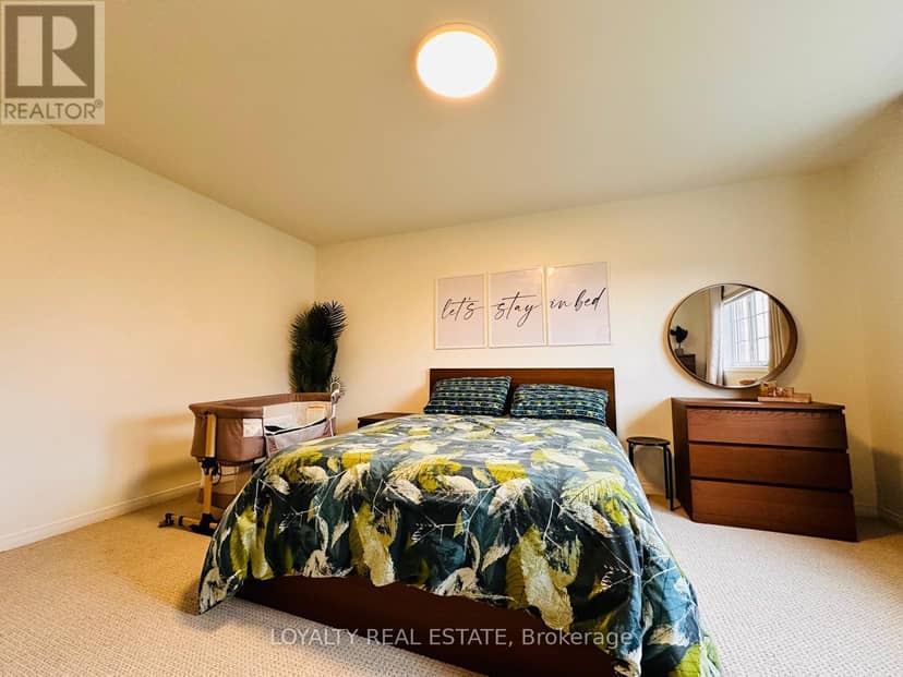 28 Thorp Crescent — photo 30 of 40