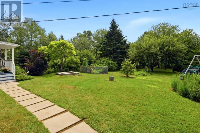 14 Lawrence Robinson Lane — photo 19 of 31