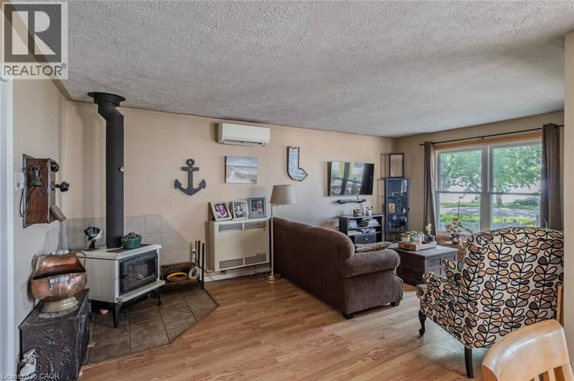 325 BLUE WATER Parkway — photo 15 of 40