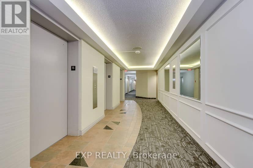 1607 - 2155 Burnhamthorpe Road — photo 6 of 40