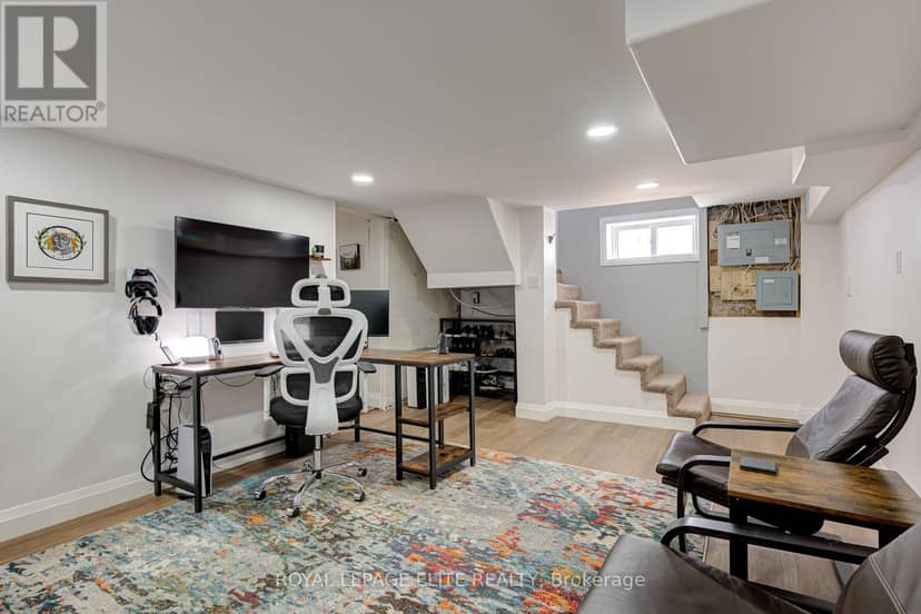 24 Stahl Avenue — photo 32 of 40
