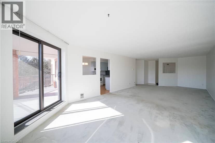 17 MILL POND Court Unit# 301, Simcoe, photo 3