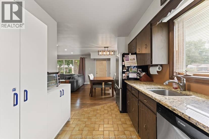 3189 McKay — photo 14 of 38