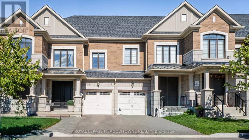8 Angelfish Road — photo 2 of 37