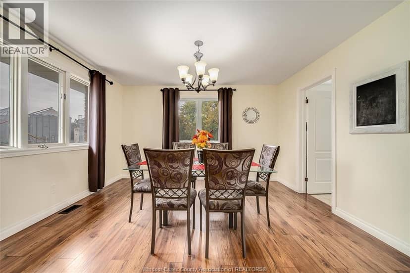 7744 Saint-Philippe Line — photo 23 of 40