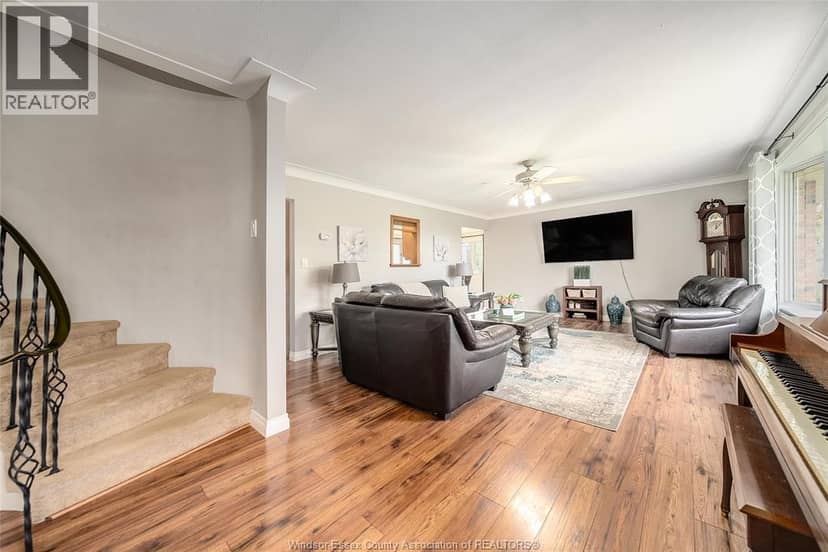 7744 Saint-Philippe Line — photo 9 of 40