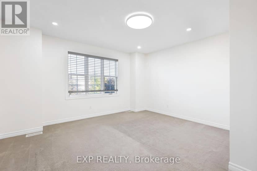 35 Thames Way — photo 25 of 40